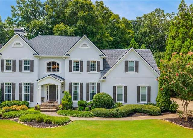 Property at 2201 Lasalle Dr, Marietta, GA 30062, 5 beds, 3.5 baths