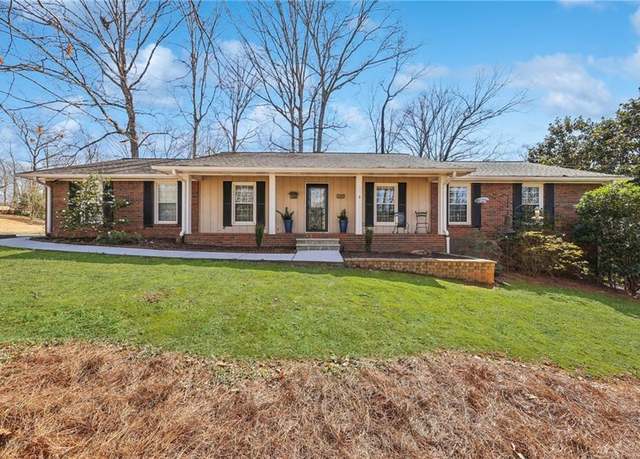 Property at 3660 Hickory Cir SE, Smyrna, GA 30080, 4 beds, 3 baths