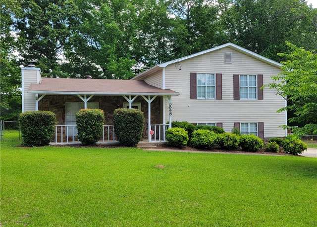 Property at 3648 E Melissa Ln, Douglasville, GA 30135, 3 beds, 2 baths