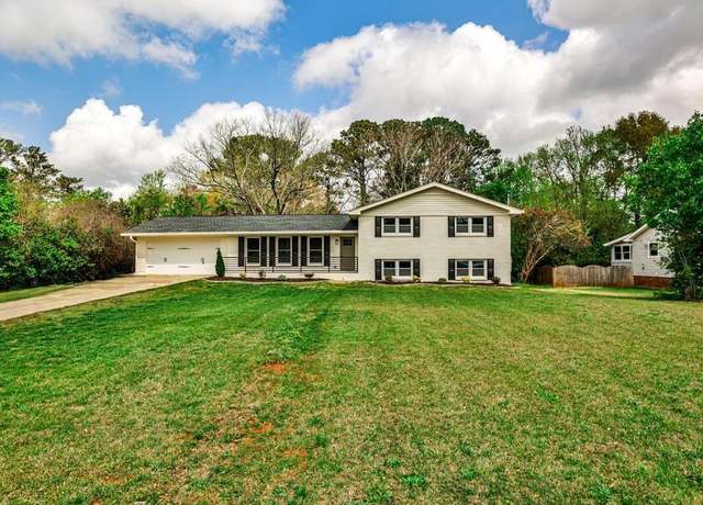 Property at 1741 Hasty Rd, Marietta, GA 30062, 4 beds, 2 baths