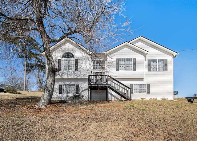 Property at 7760 Poppy Dr, Winston, GA 30187, 3 beds, 2 baths