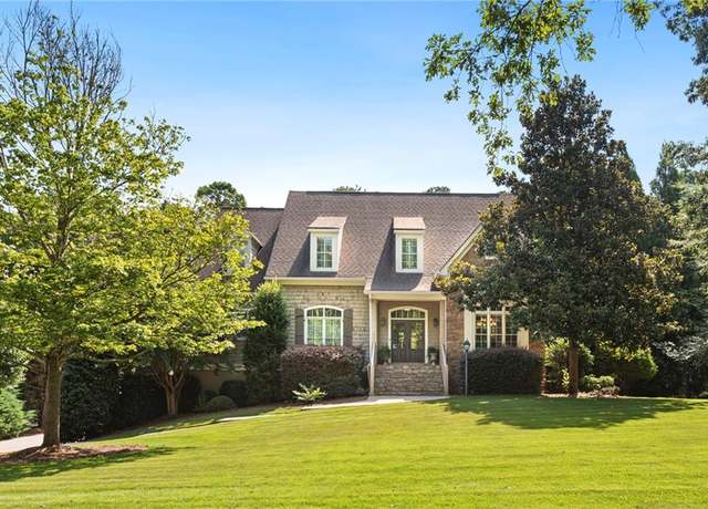 Property at 195 Trotters Rdg, Fayetteville, GA 30215, 6 beds, 5.5 baths
