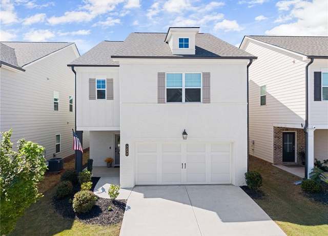 Property at 5232 Fox Den Rd, Oakwood, GA 30566, 4 beds, 3 baths