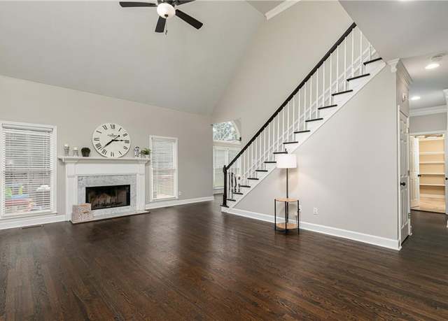 Property at 1418 Winborn Cir NW, Kennesaw, GA 30152, 5 beds, 3.5 baths