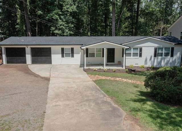 Property at 1325 County Line Rd NW, Acworth, GA 30101, 4 beds, 2 baths
