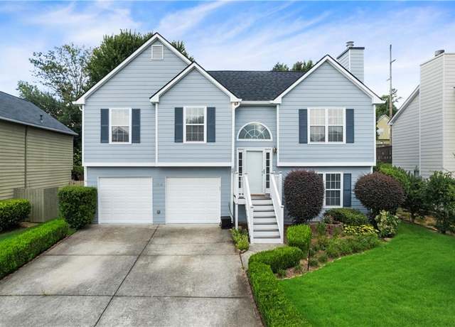 Property at 4413 Grove Dr NW, Acworth, GA 30101, 4 beds, 3 baths