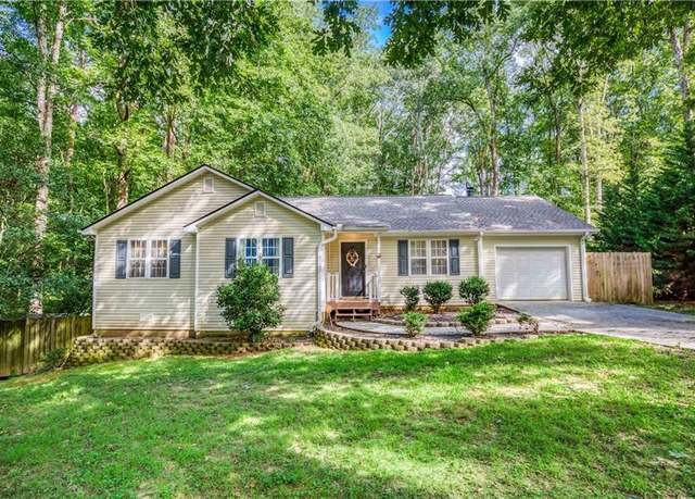 Property at 979A Honeysuckle Trl, Winder, GA 30680, 3 beds, 2 baths