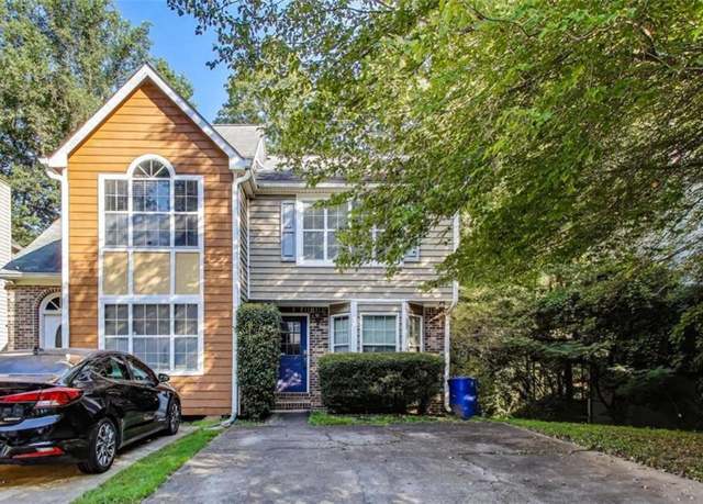 Property at 5196 Laurel Bridge Ct, Smyrna, GA 30082, 2 beds, 2.5 baths