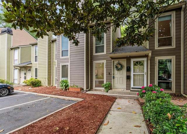 Property at 1088 Riverbend Club Dr SE, Atlanta, GA 30339, 2 beds, 2.5 baths