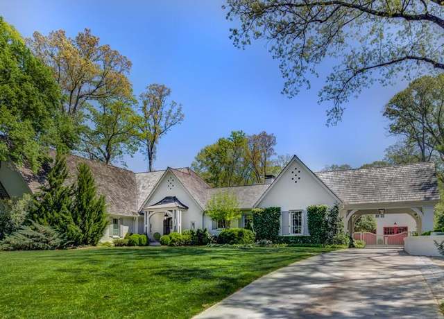 Property at 3489 Knollwood Dr NW, Atlanta, GA 30305, 4 beds, 6.5 baths