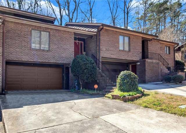 Property at 5545 Circlestone Ln, Stone Mountain, GA 30083, 3 beds, 3 baths