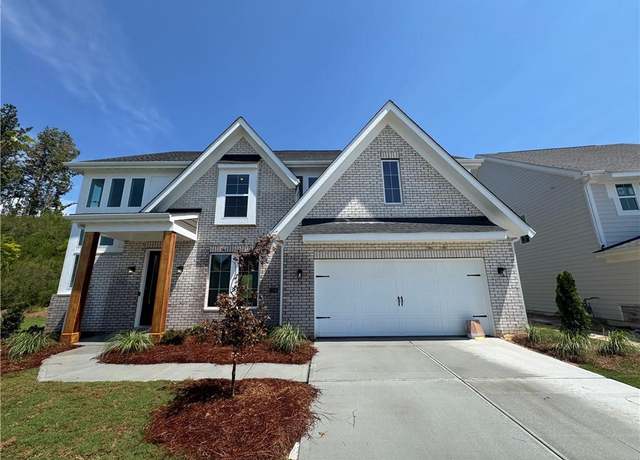 Property at 158 Kerr Dr, Hoschton, GA 30548, 4 beds, 2.5 baths