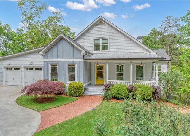 Property at 5046 Mckinzey Ln, Flowery Branch, GA 30542, 5 beds, 4 baths