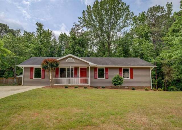Property at 170 Hidden Pines Dr, Covington, GA 30016, 4 beds, 2 baths