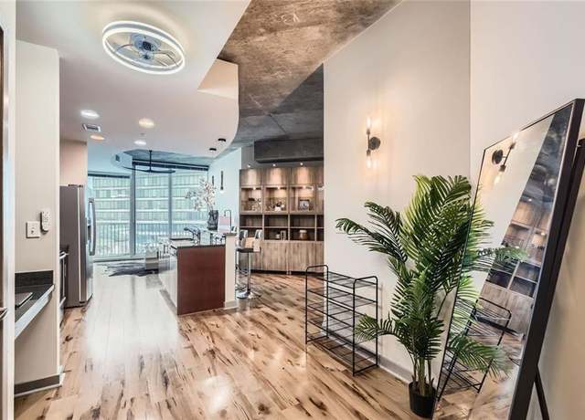 Property at 400 W Peachtree St NW #2614, Atlanta, GA 30308, 1 bed, 1 bath