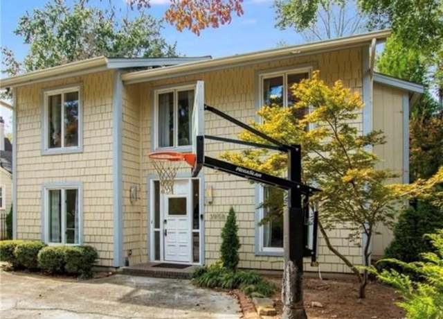 Property at 3958 N Stratford Rd N, Atlanta, GA 30342, 4 beds, 3.5 baths
