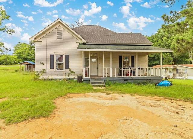Property at 140 Helen Cir SW, Milledgeville, GA 31061, 3 beds, 2 baths