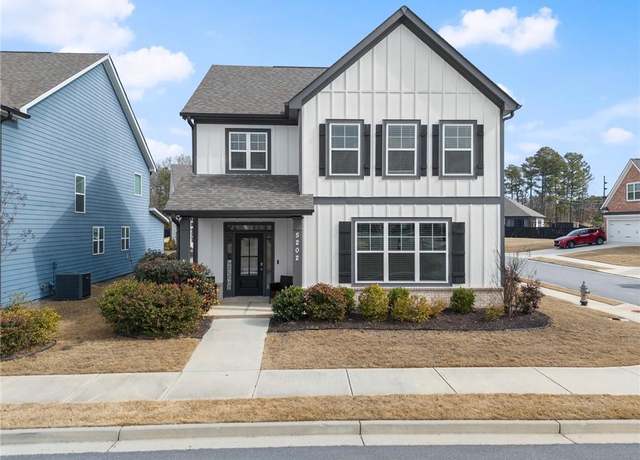 Property at 5202 Blake Br, Flowery Branch, GA 30542, 3 beds, 2.5 baths