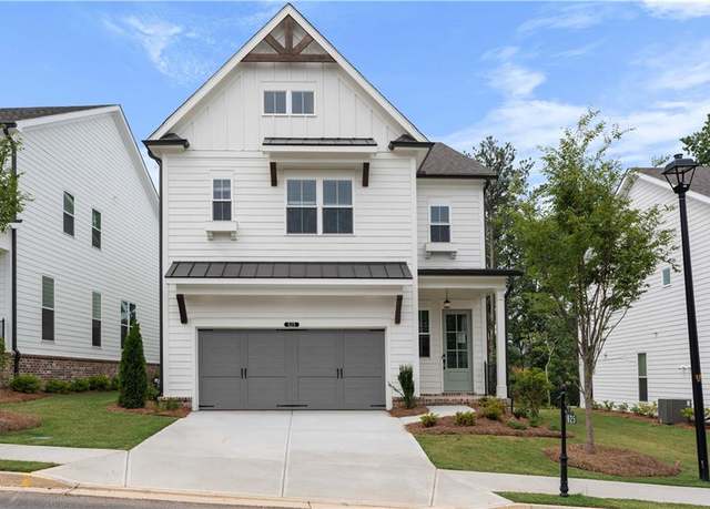 Property at 625 Skytop Dr, Cumming, GA 30040, 3 beds, 2.5 baths
