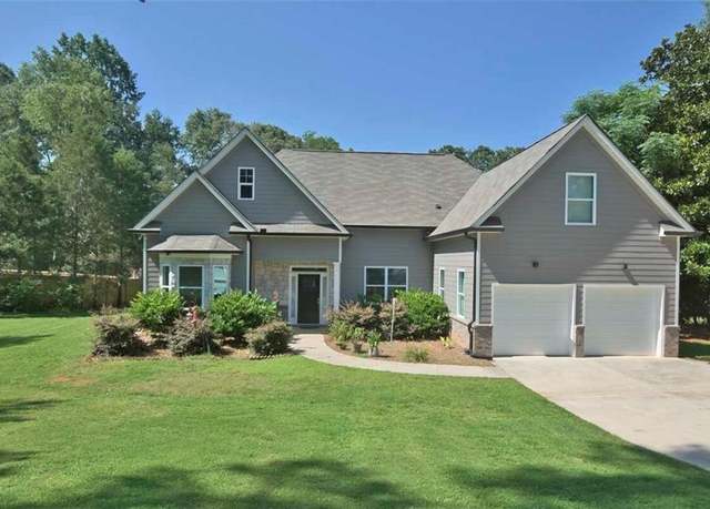 Property at 1505 Davenport Rd, Braselton, GA 30517, 4 beds, 2 baths