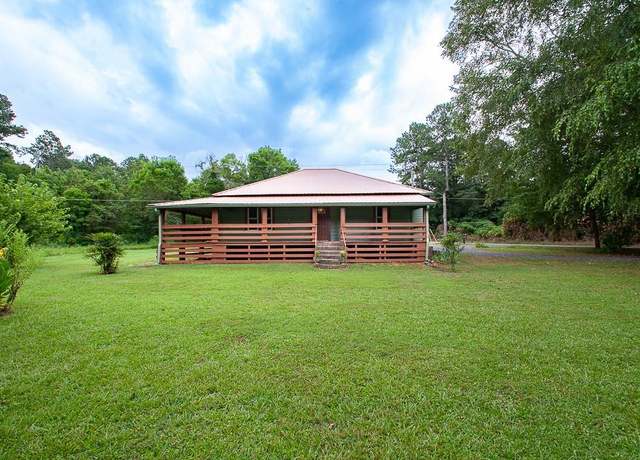 Property at 108 John White Rd NW, Resaca, GA 30735, 3 beds, 2 baths