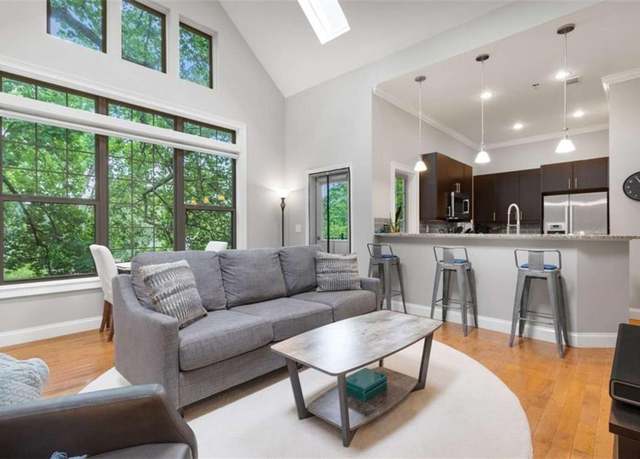 Property at 1903 Anjaco Rd #5, Atlanta, GA 30309, 2 beds, 2 baths