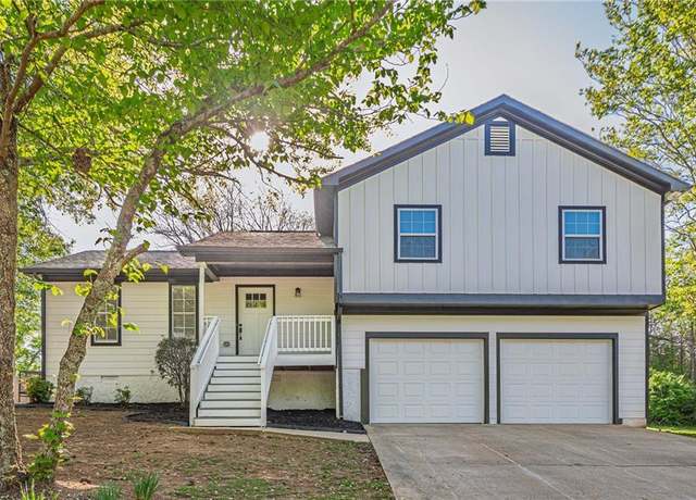 Property at 107 Hampton Dr, Dallas, GA 30132, 3 beds, 2 baths