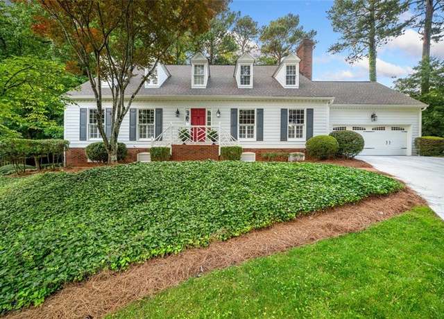 Property at 4333 Collingham Trce NE, Marietta, GA 30068, 5 beds, 3.5 baths