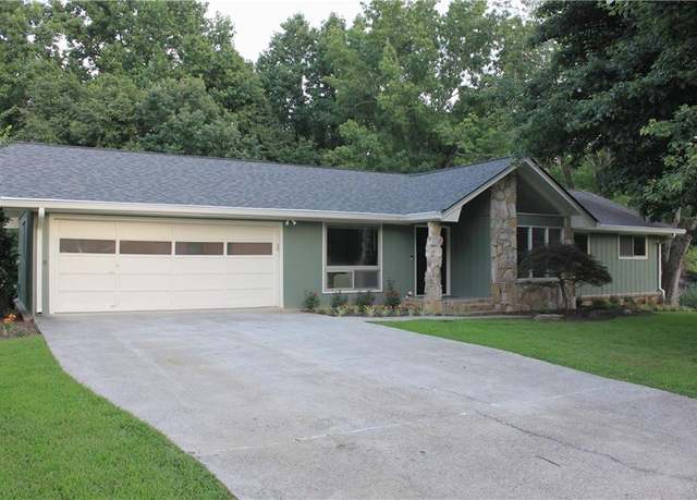 Property at 6878 Vic Ar Rd, Atlanta, GA 30360, 3 beds, 2 baths