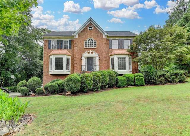 Property at 1599 Walden Pond Rd, Suwanee, GA 30024, 5 beds, 3.5 baths