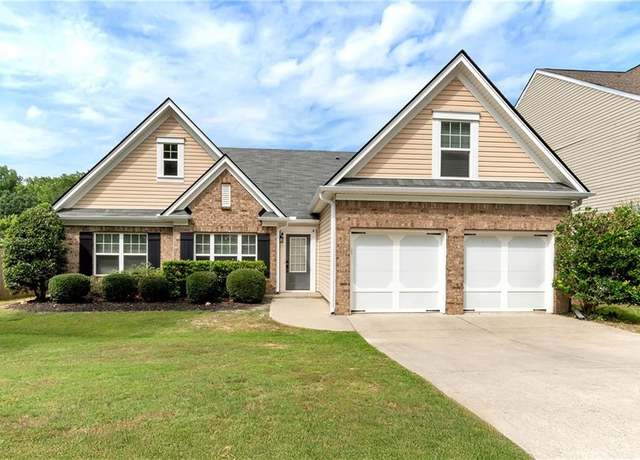Property at 2580 Woodford Ln, Buford, GA 30519, 4 beds, 2 baths