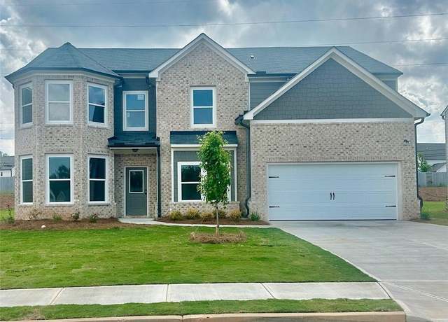 Property at 586 Rodeo Dr, Auburn, GA 30102, 5 beds, 3 baths