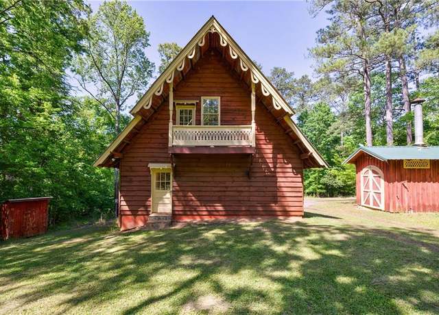 Property at 1560 Chubb Dr SW, Cave Spring, GA 30124