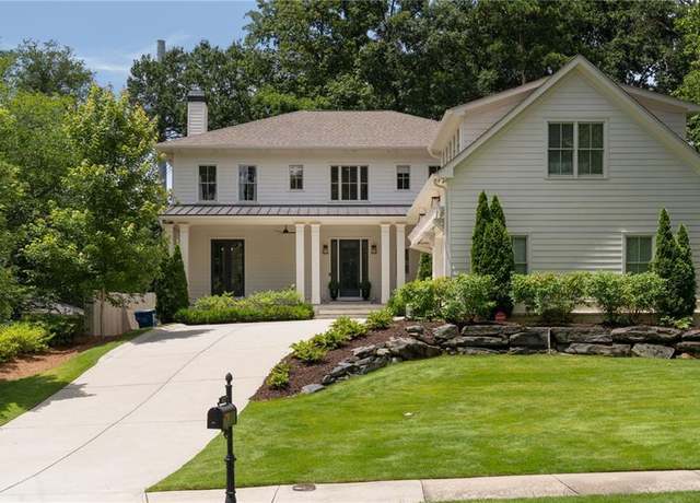 Property at 633 Channing Dr NW, Atlanta, GA 30318, 5 beds, 5.5 baths