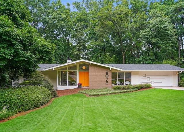 Property at 2072 Castleway Dr NE, Atlanta, GA 30345, 4 beds, 3.5 baths