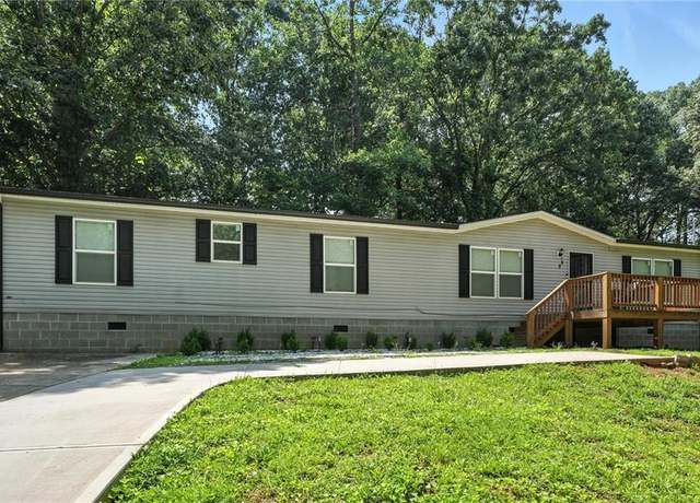 Property at 55 Forest Rd, Stockbridge, GA 30281, 3 beds, 2 baths