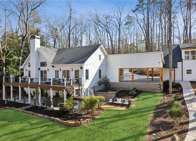 Property at 7530 Heard Rd, Cumming, GA 30041, 4 beds, 4 baths