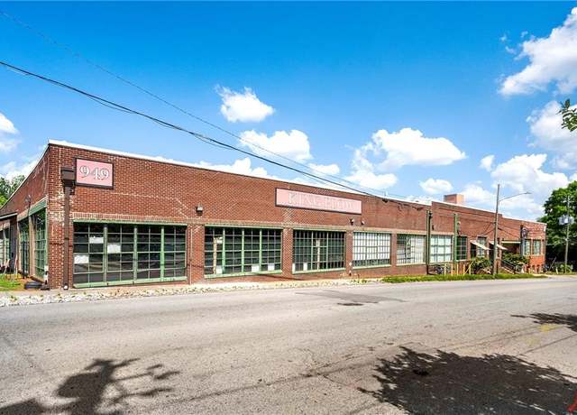 Property at 949 W Marietta St NW Unit X104, Atlanta, GA 30318, 5 beds, 2 baths