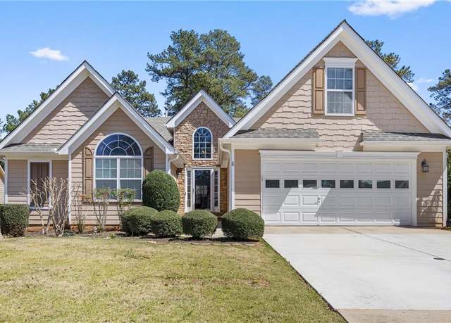 Property at 407 Black Fox Dr, Locust Grove, GA 30248, 4 beds, 3.5 baths