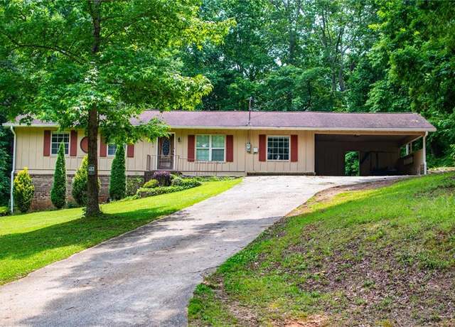 Property at 100 Eldorado Dr, Carrollton, GA 30116, 3 beds, 2 baths