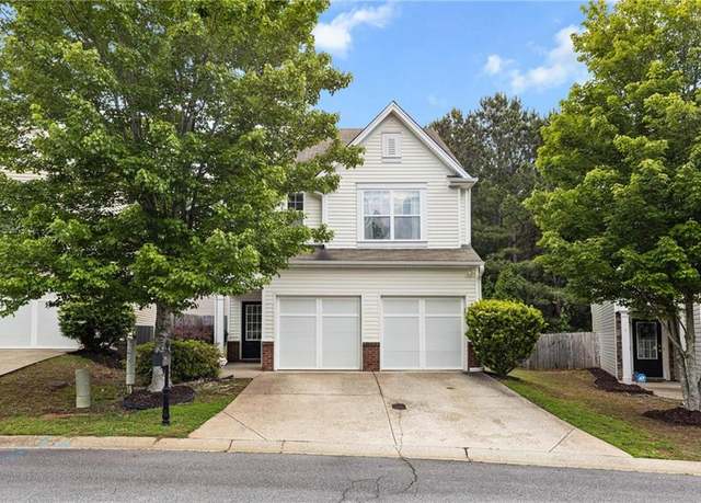 Property at 720 Mountain Laurel Dr, Canton, GA 30114, 3 beds, 2.5 baths