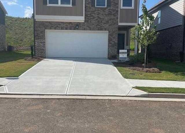 Property at 1094 Georgian Point Dr, Lawrenceville, GA 30045, 4 beds, 3 baths
