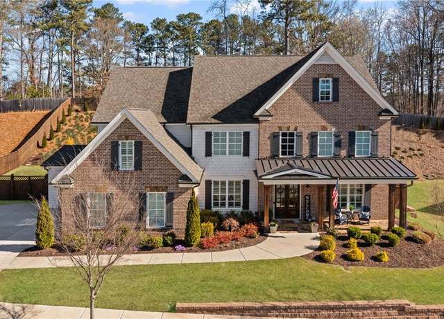 Property at 330 Peninsula Pt, Canton, GA 30115, 5 beds, 4 baths
