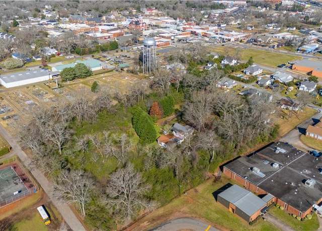 Property at 101 E Chambers St, Forsyth, GA 31029, 1 bed, 1 bath
