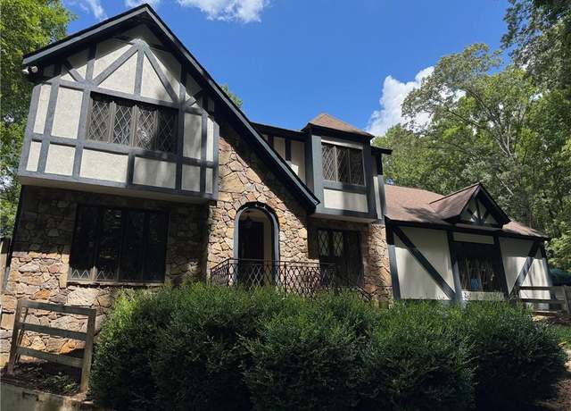 Property at 3591 Country Estate Dr NW, Kennesaw, GA 30152, 5 beds, 3.5 baths