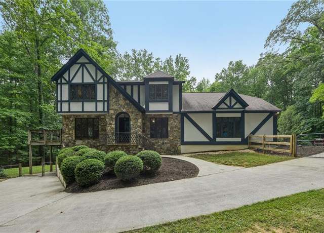 Property at 3591 Country Estate Dr NW, Kennesaw, GA 30152, 5 beds, 3.5 baths