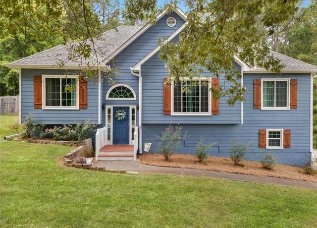 Property at 251 Eagle Lake Dr, Dallas, GA 30132, 3 beds, 2 baths