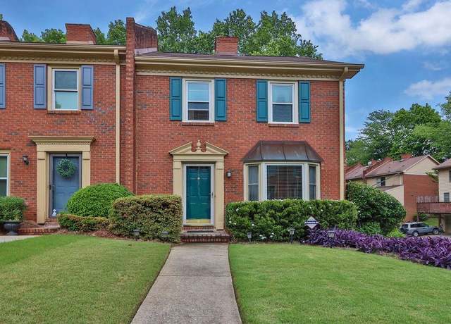 Property at 6139 Keswick Row, Tucker, GA 30084, 2 beds, 2.5 baths
