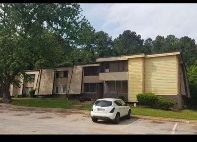 Property at 5931 Sutcliff Sq, Lithonia, GA 30058, 2 beds, 1 bath