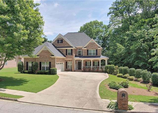 Property at 4895 Smokestone Dr, Douglasville, GA 30135, 5 beds, 4 baths